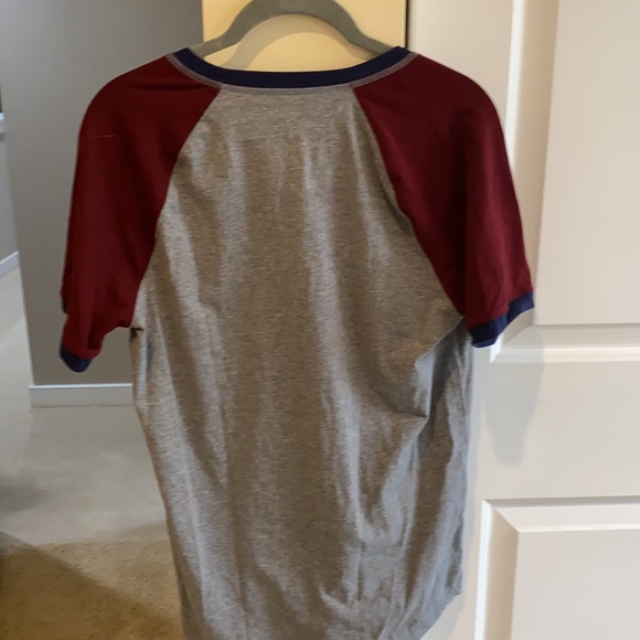 American Eagle Shirt size XS - Picture 3 of 3